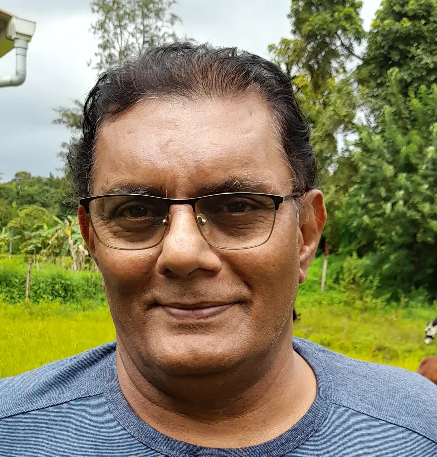 Oliver D'Souza, Experte für Textredaktion und Partner für barrierefreie Dokumente